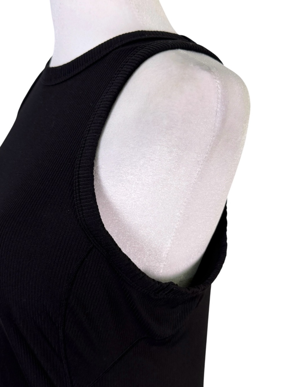 Alaskan Hardgear Duluth Trading Black Ribbed Athletic Tank Top Women’s 10 - Picture 6 of 9